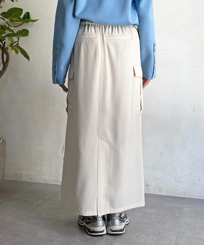 前扣窄身設計半身裙