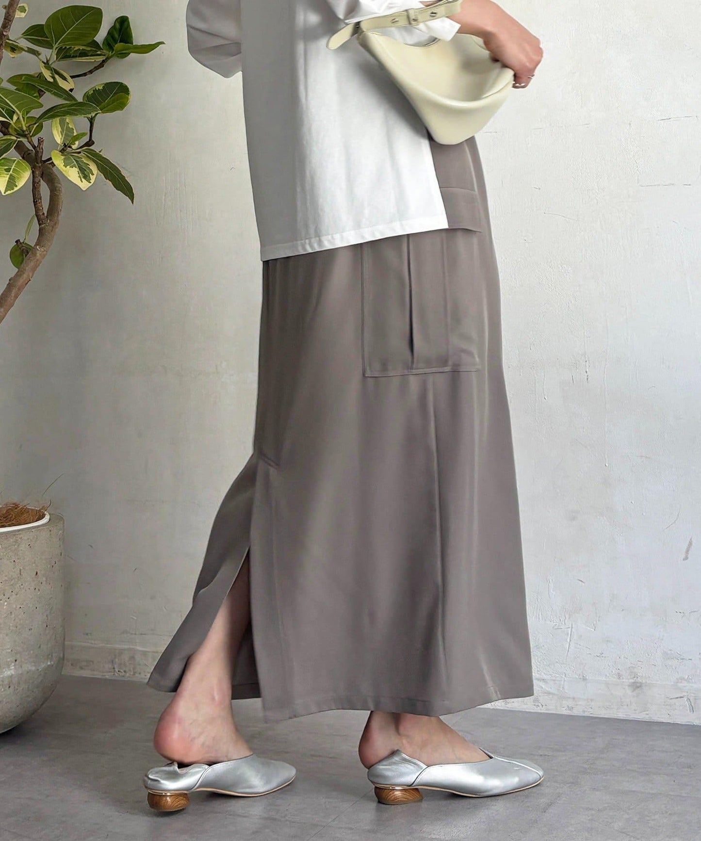 前扣窄身設計半身裙