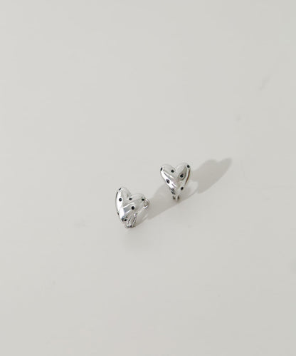 圓點金屬愛心 耳夾