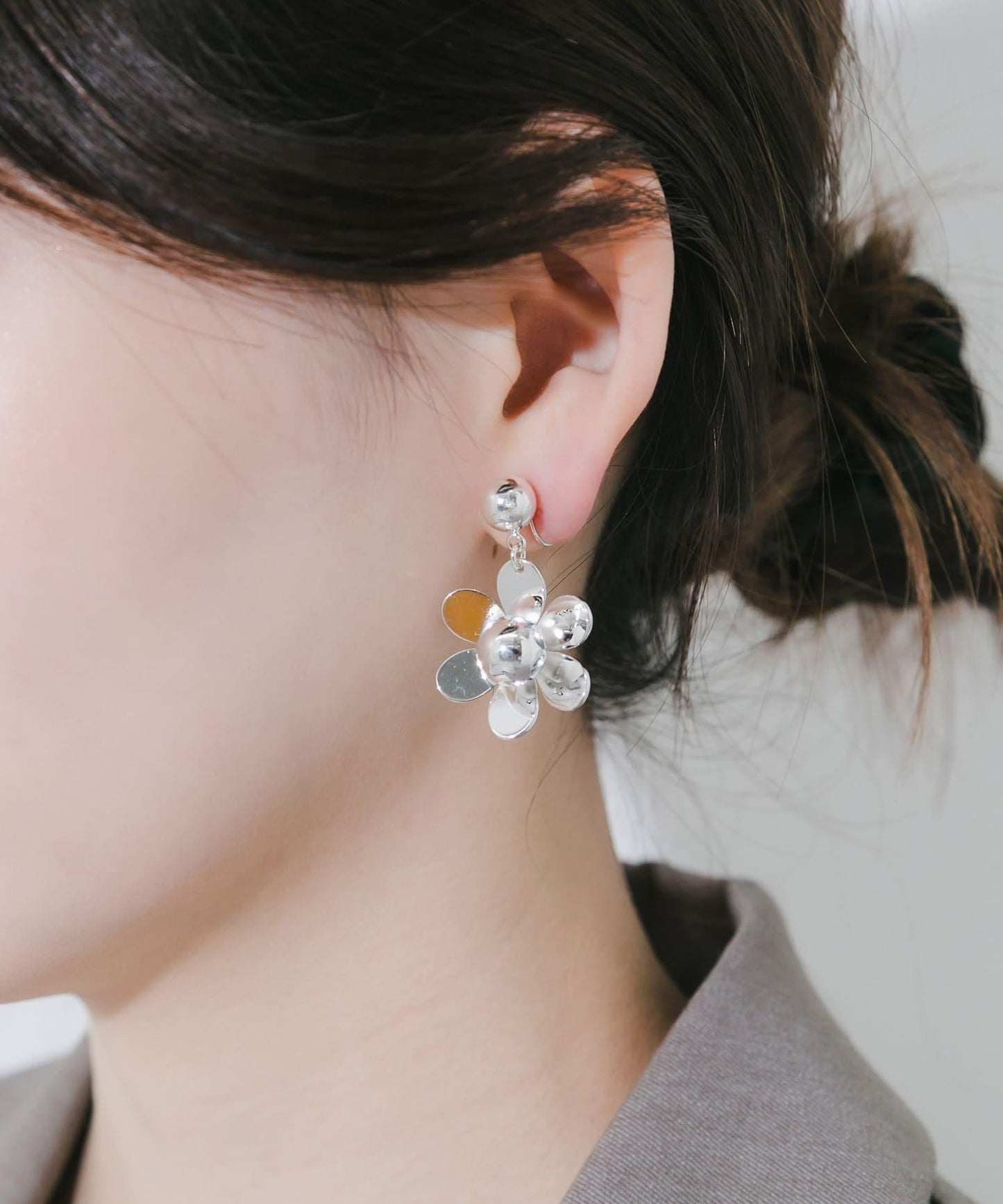 金屬花朵耳環