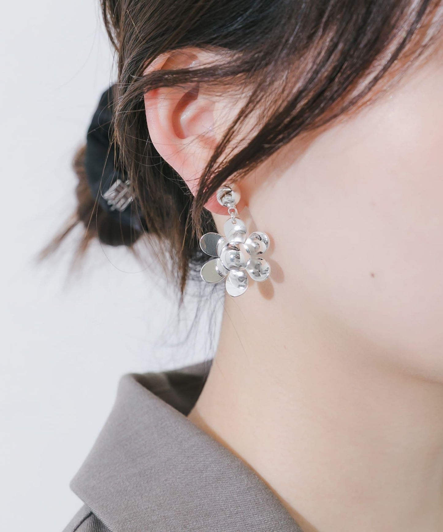 金屬花朵耳環