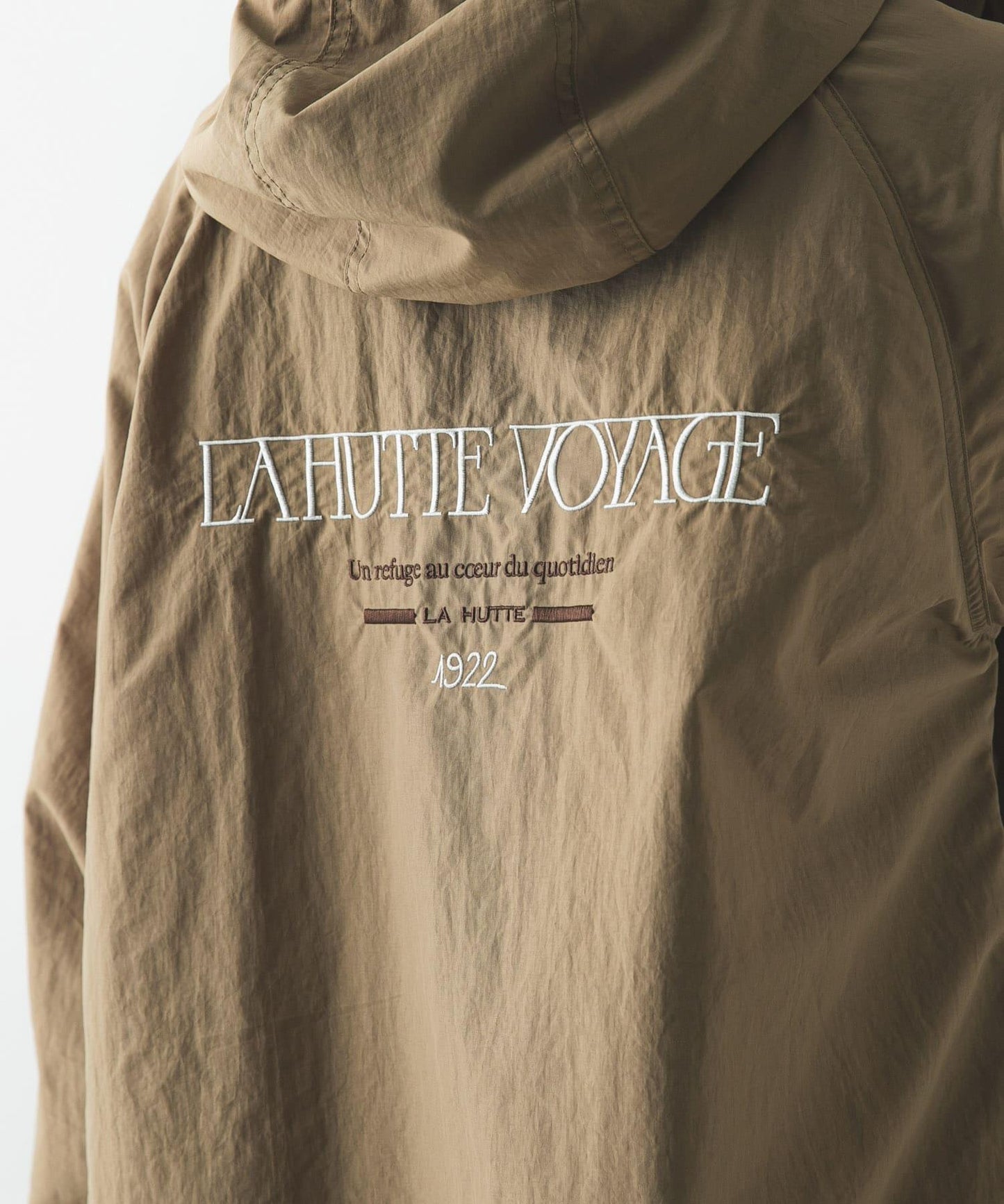 聯名 La Hutte×URBAN RESEARCH 尼龍外套