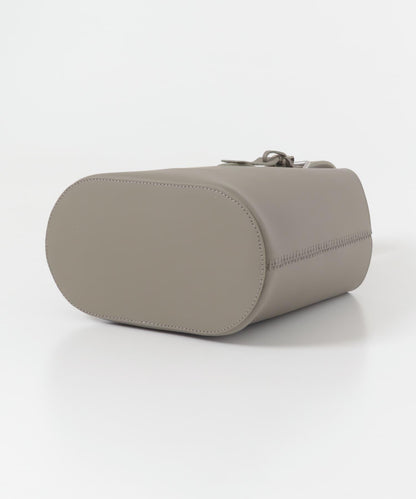 部分聯名配色 BAGMATI 皮革單肩包