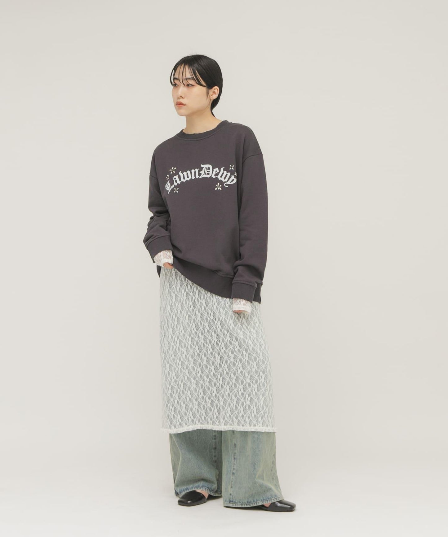 蕾絲長款連衣裙