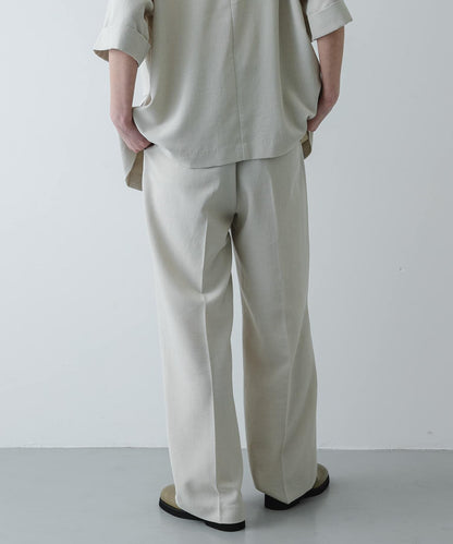 亞麻質感寬鬆版型 UR TECH DRYLUXE 闊腿褲（款）