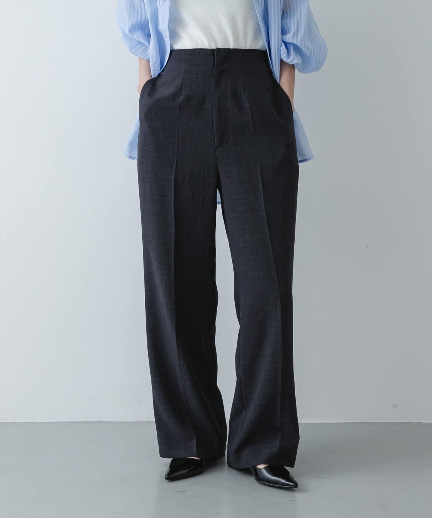 亞麻質感寬鬆版型 UR TECH DRYLUXE 闊腿褲（款）