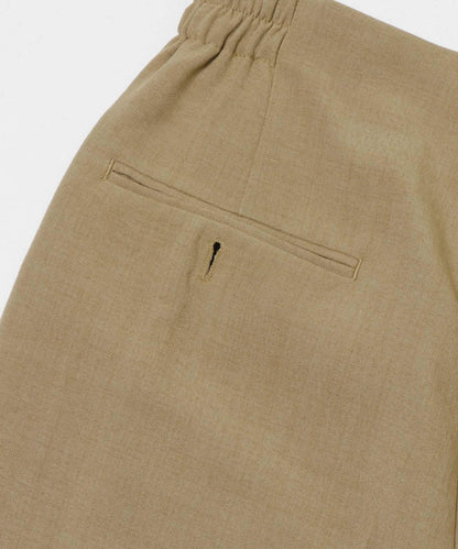 亞麻質感寬鬆版型 UR TECH DRYLUXE 闊腿褲（款）