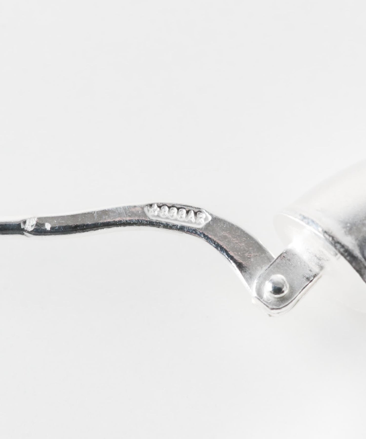 Sophie Buhai TINY EVERYDAY HOOPS 小巧日常圓環耳環