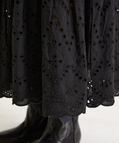 印度刺繡層疊肩部蝴蝶結吊帶連衣裙