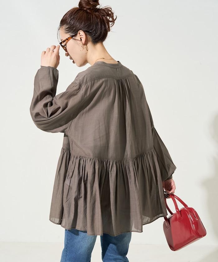 輕薄透紗 前排扣抽褶 襯衫