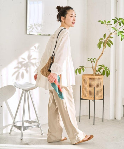 輕薄透紗 前排扣抽褶 襯衫