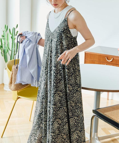 印度腰果花印花吊帶連衣裙
