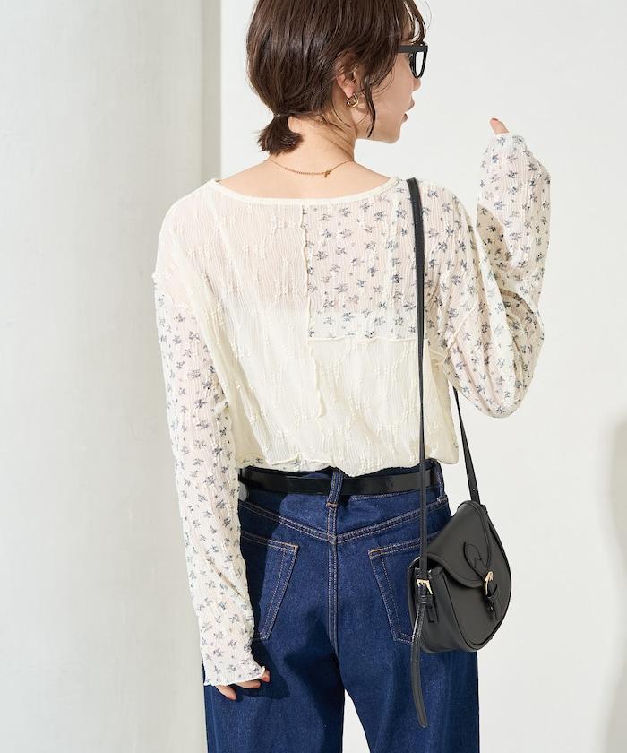 小花印花拼接蕾絲上衣