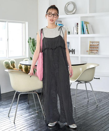皺感蓬鬆荷葉邊連體褲