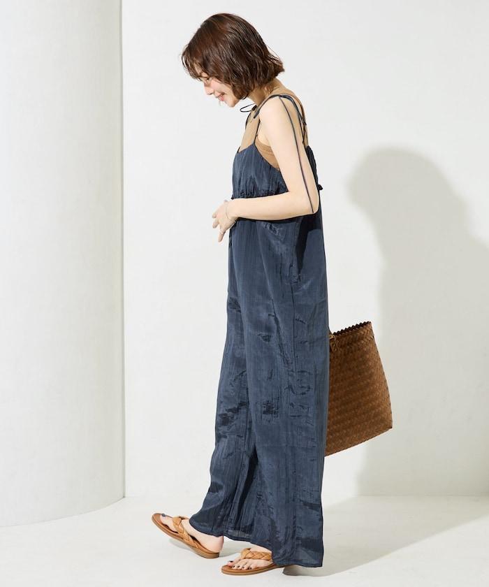 皺感蓬鬆荷葉邊連體褲