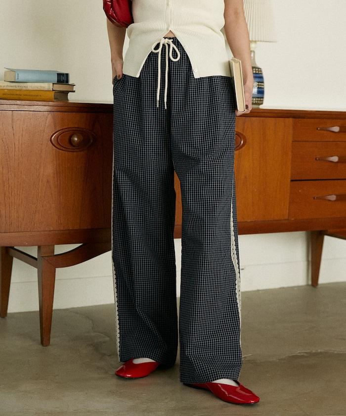 蕾絲線條設計 休閒褲