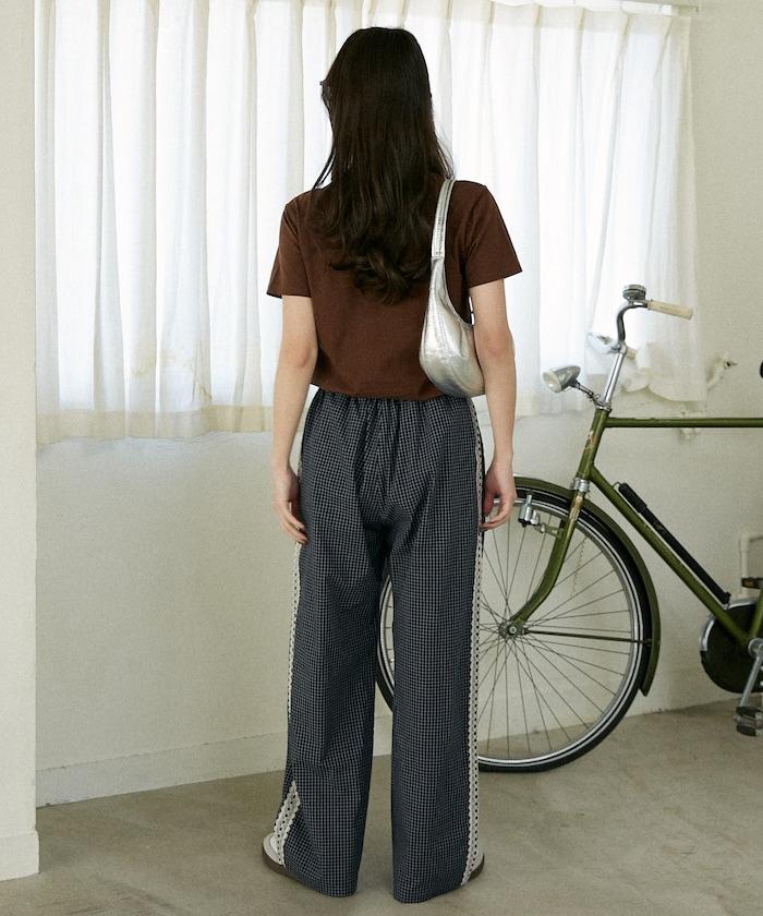 蕾絲線條設計 休閒褲