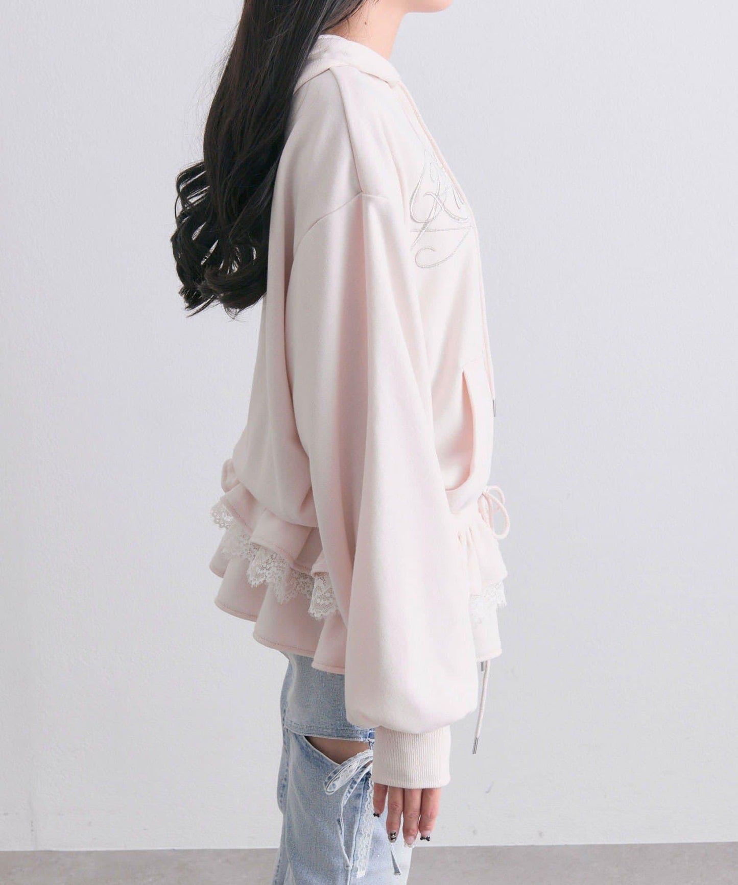 下襬荷葉邊 拉鍊設計 連帽外套