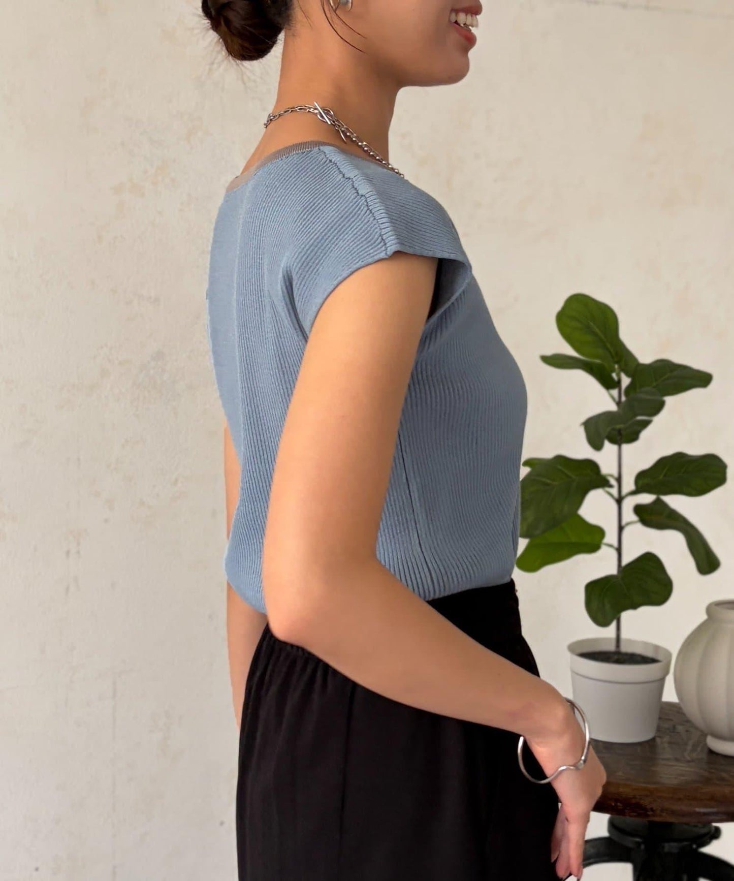 拼色法式袖針織上衣