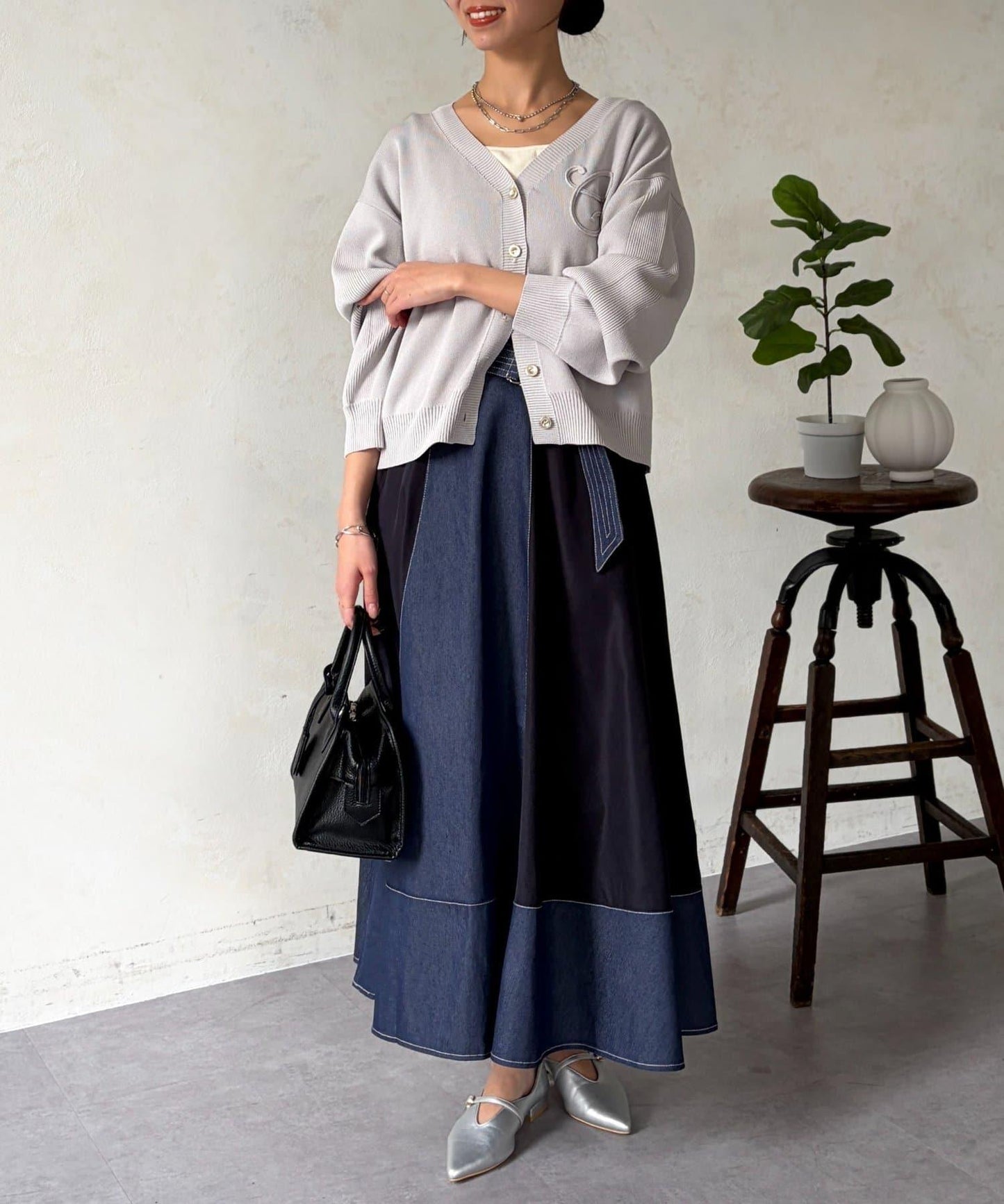 牛仔拼接喇叭半身裙