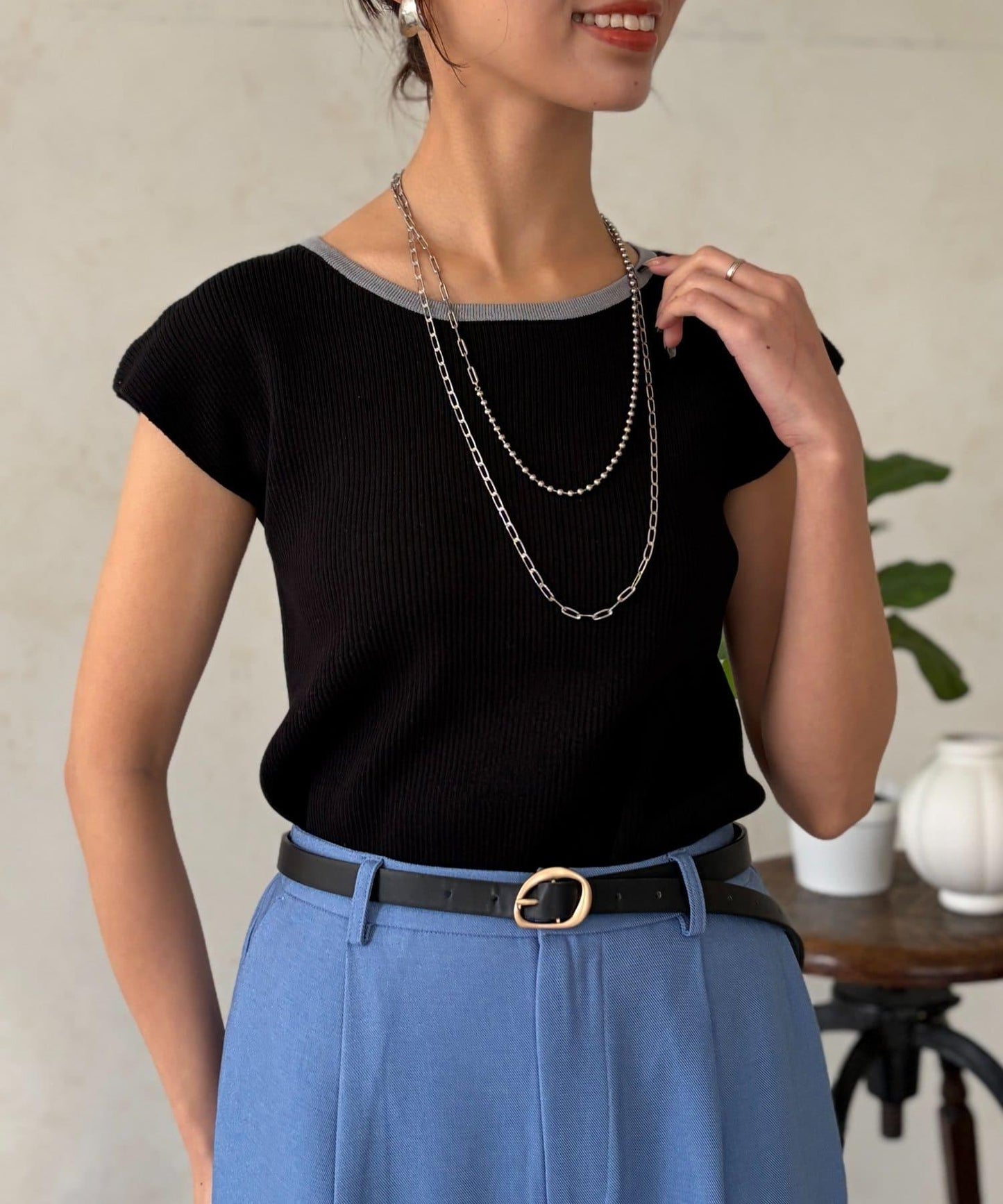 拼色法式袖針織上衣