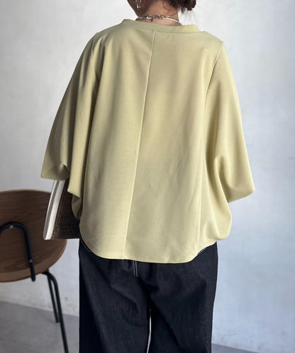 梨地面料闊袖套頭上衣