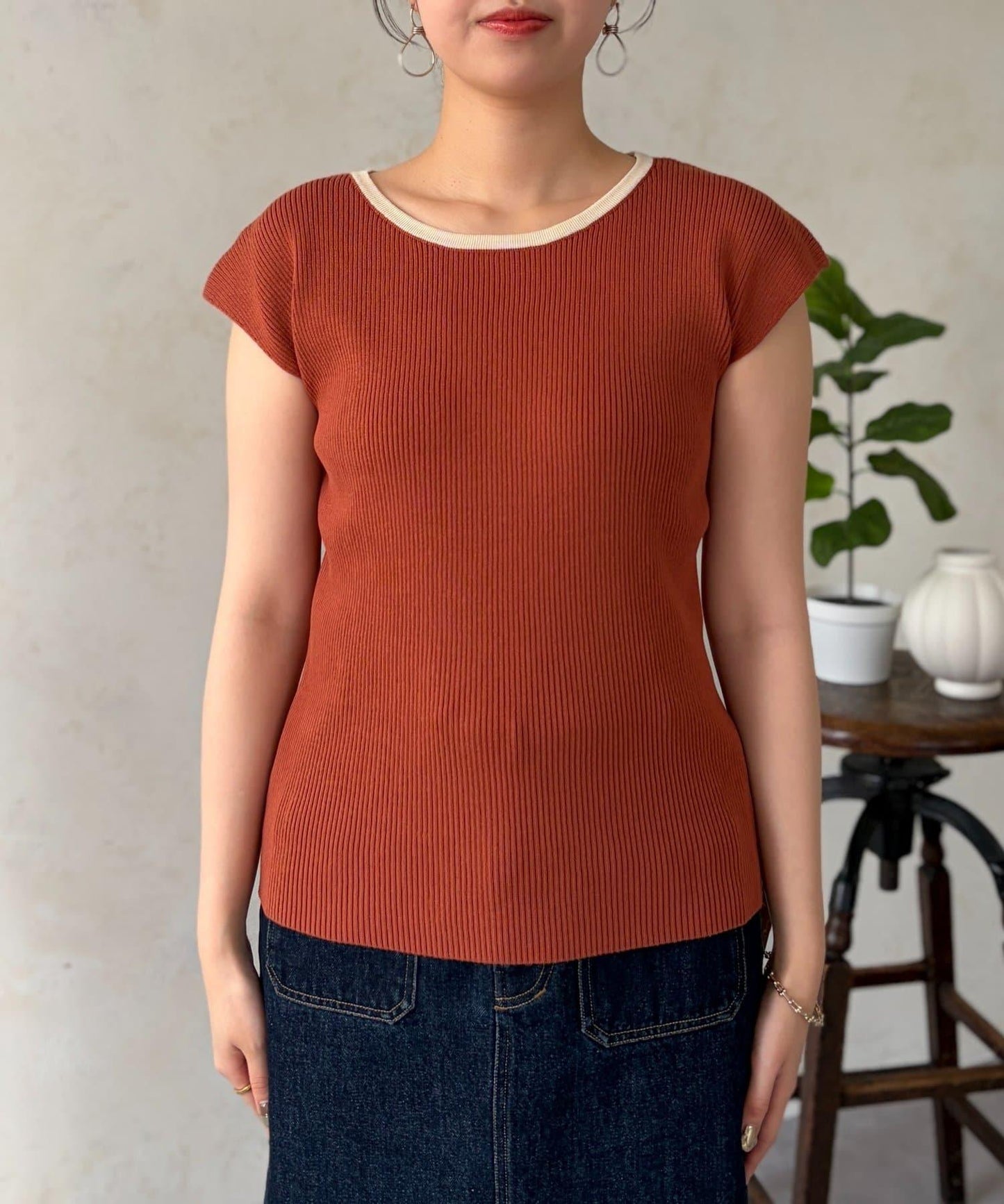 拼色法式袖針織上衣