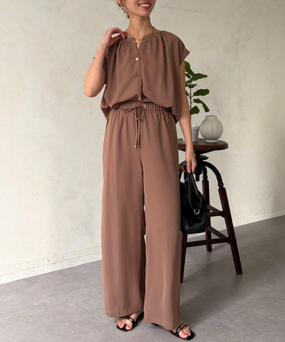 開領襯衫×休閒褲套裝