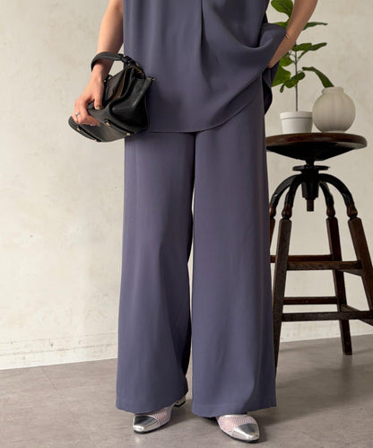 開領襯衫×休閒褲套裝