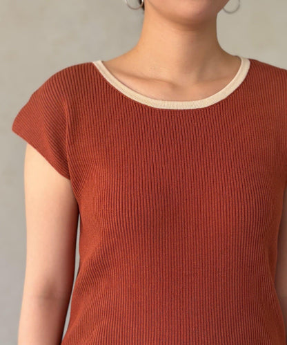 拼色法式袖針織上衣