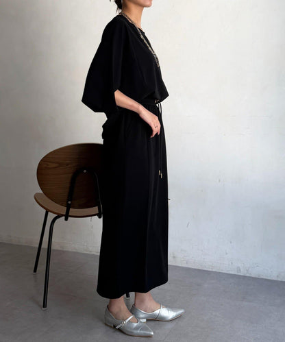 梨地面料闊袖套頭上衣