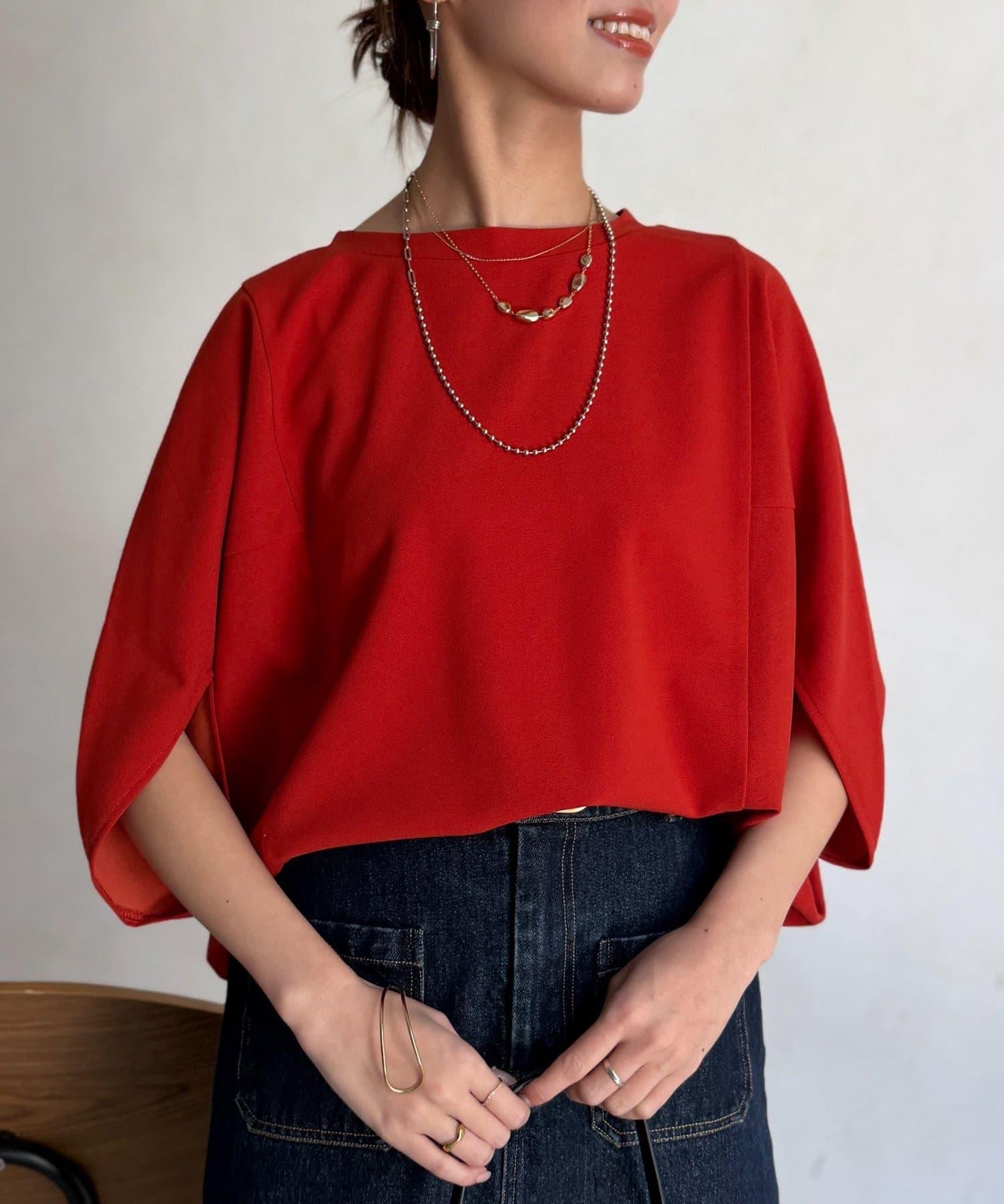 梨地面料闊袖套頭上衣