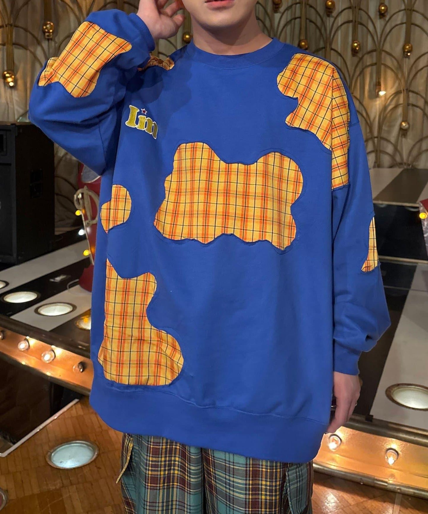 Im×CIAO 鏤空設計衛衣