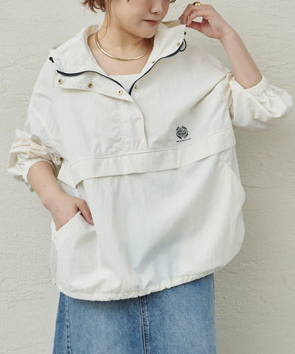 防潑水再生尼龍套頭風衣外套