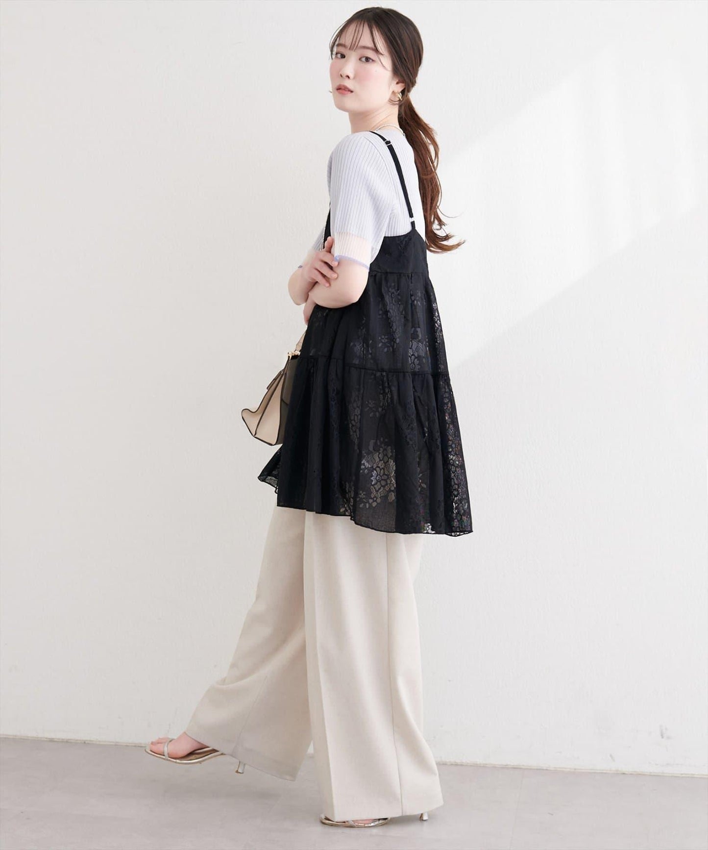 花朵蕾絲 吊帶 長款上衣