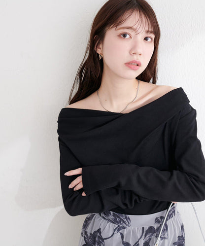 順滑天竺垂墜感套頭上衣