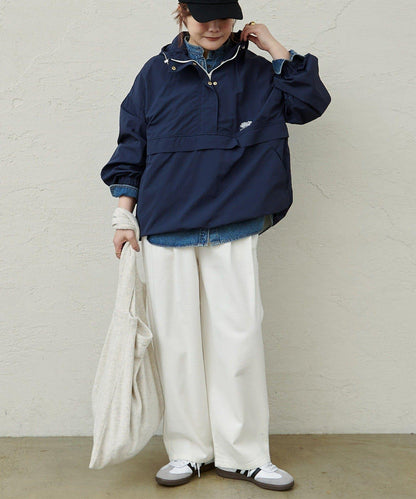 防潑水再生尼龍套頭風衣外套