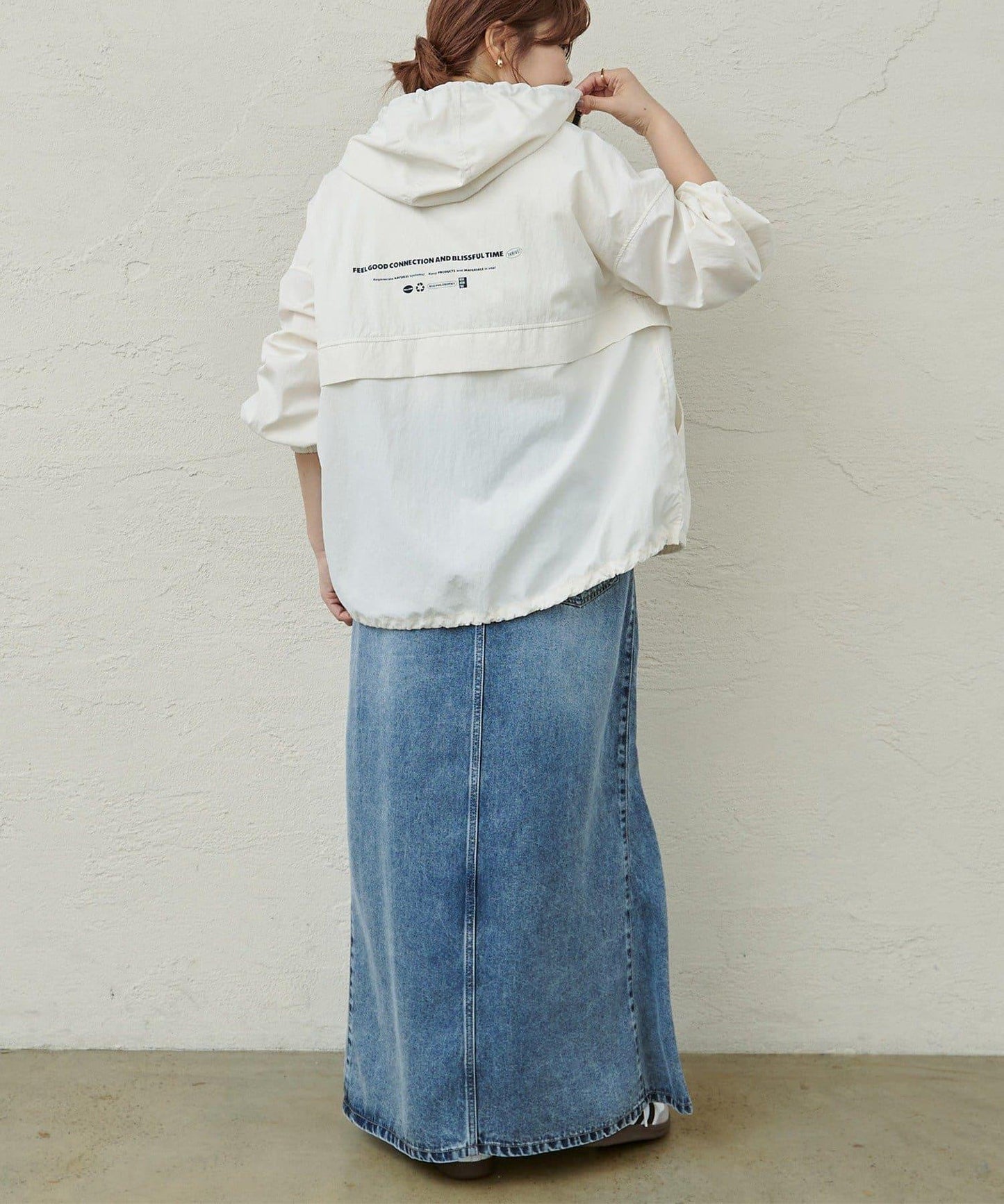 防潑水再生尼龍套頭風衣外套