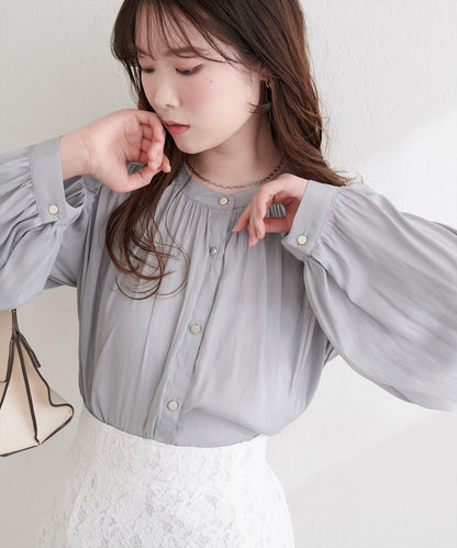 啞光扣垂墜緞面襯衫