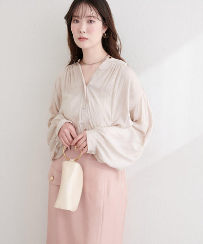 啞光扣垂墜緞面襯衫