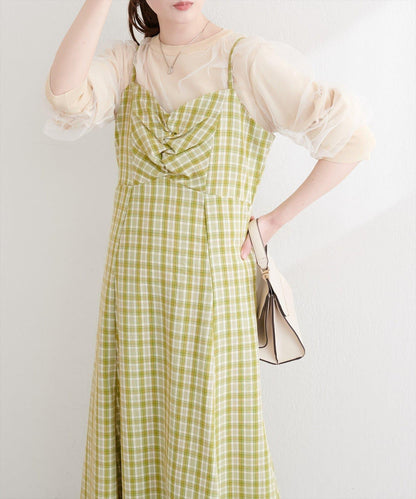 前褶格紋連衣裙