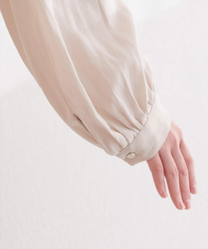 啞光扣垂墜緞面襯衫