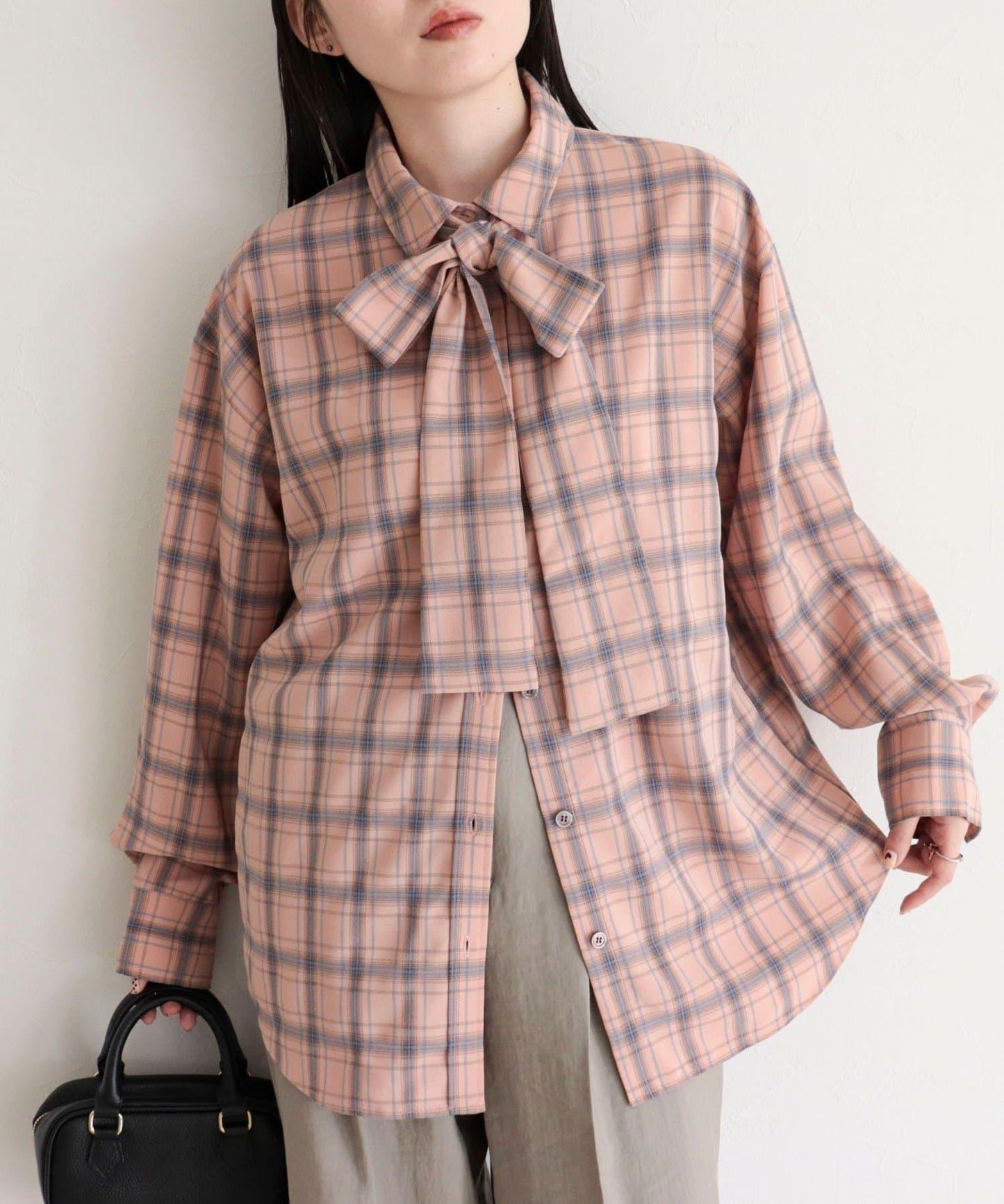 格紋大蝴蝶結襯衫