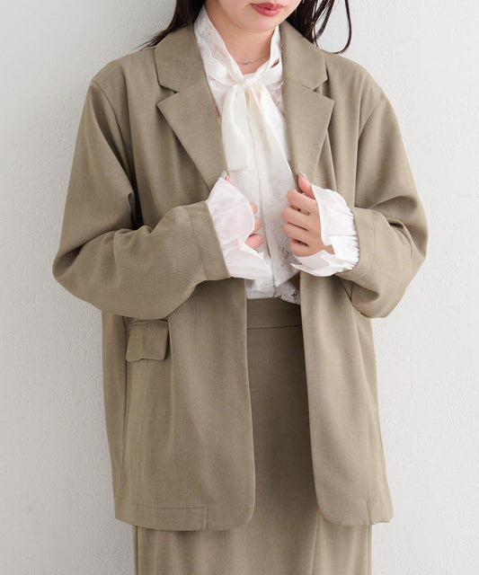 可成套搭配 S/M尺碼 B款 袖口荷葉邊外套