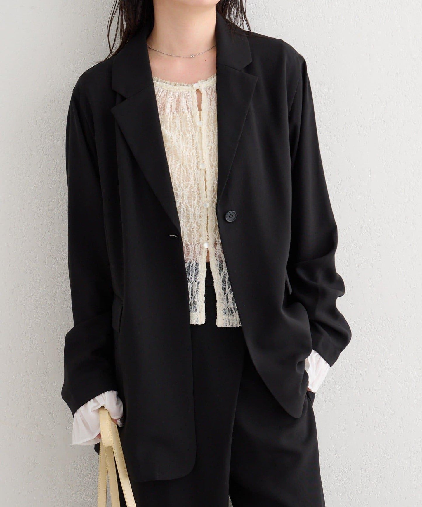 可成套搭配 S/M尺碼 B款 袖口荷葉邊外套