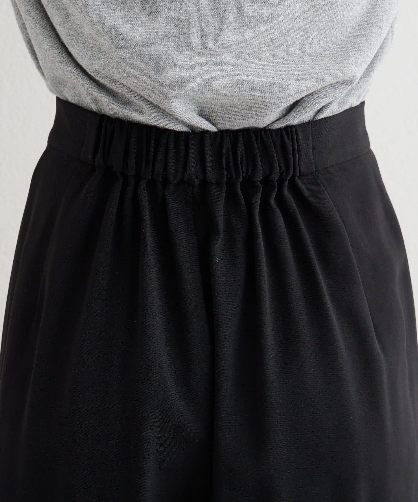 B 尚佈雷面料 裹身設計 西褲