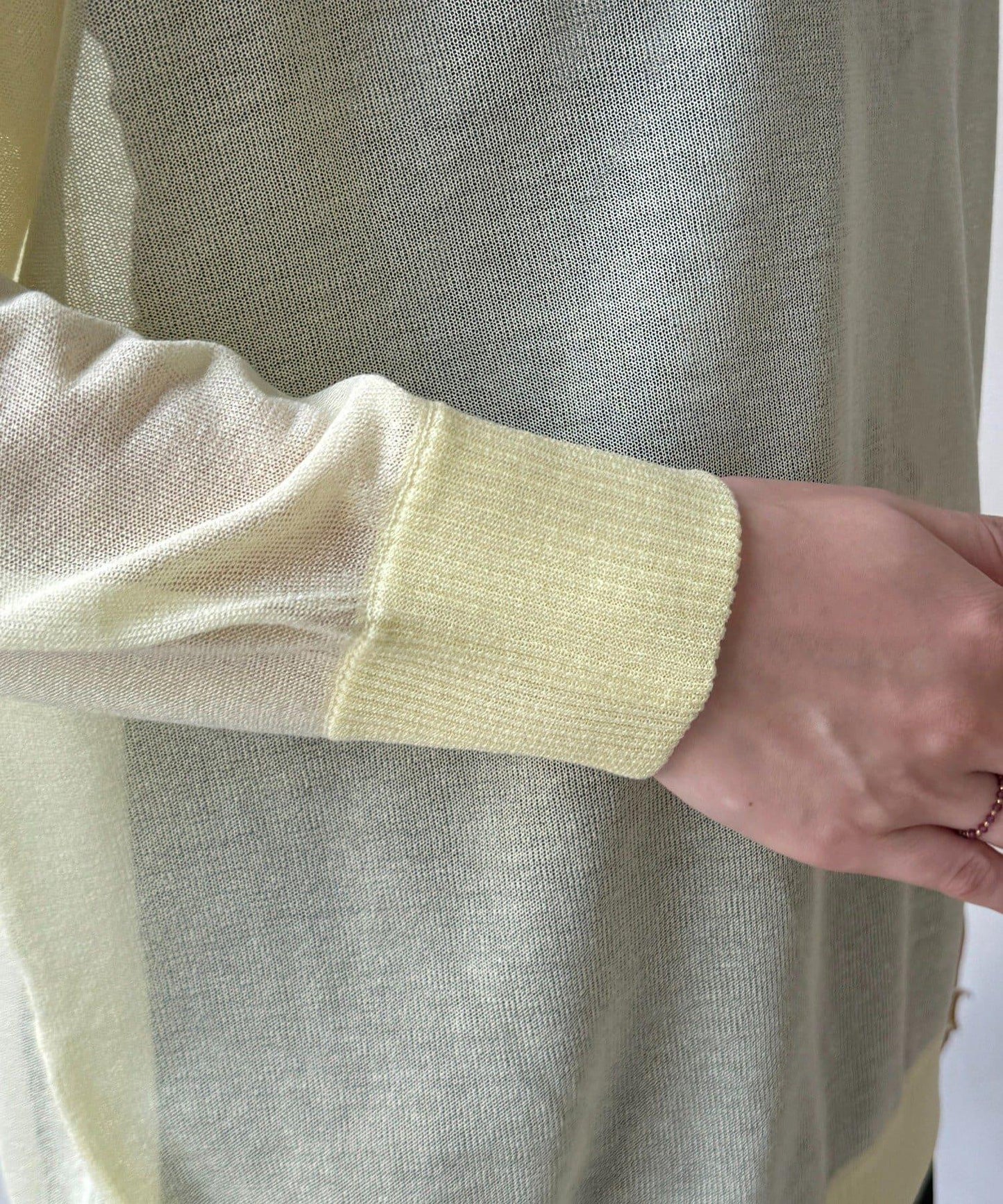 透紗LOGO針織上衣