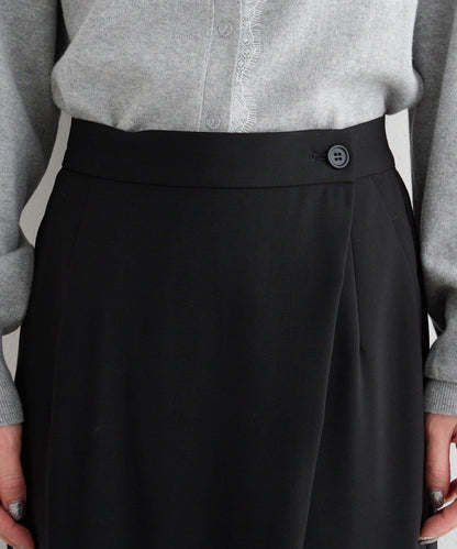 B 尚佈雷面料 裹身設計 西褲