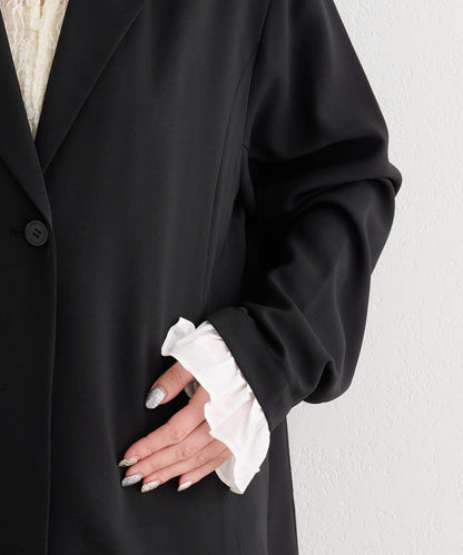 可成套搭配 S/M尺碼 B款 袖口荷葉邊外套