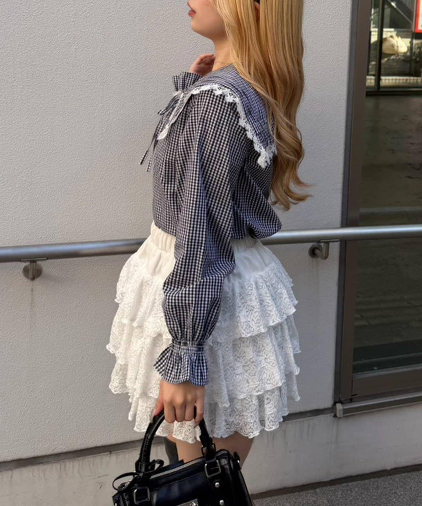 Another Branch 壓褶蕾絲大翻領襯衫